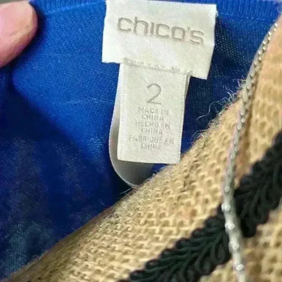 Chico’s Lightweight Layered Sweater, Size 2 (8-10), Like new - Picture 7 of 8